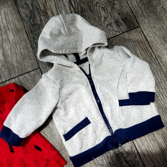 X3 Hoodie/Sweaters Baby Boy 6m/9M - Picture 2 of 4